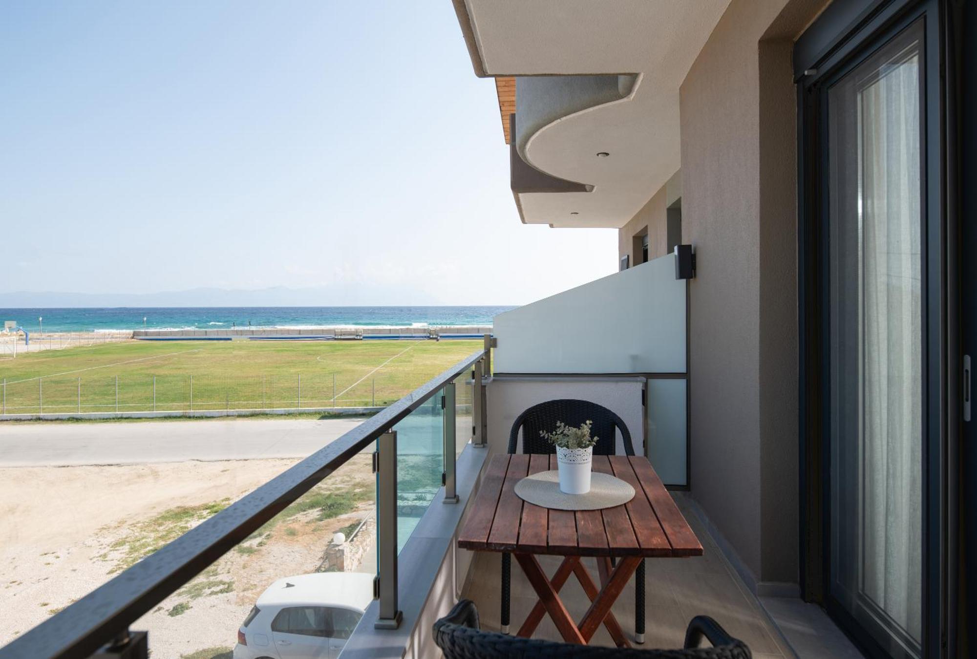 Vrahakia Beach Сарти Экстерьер фото